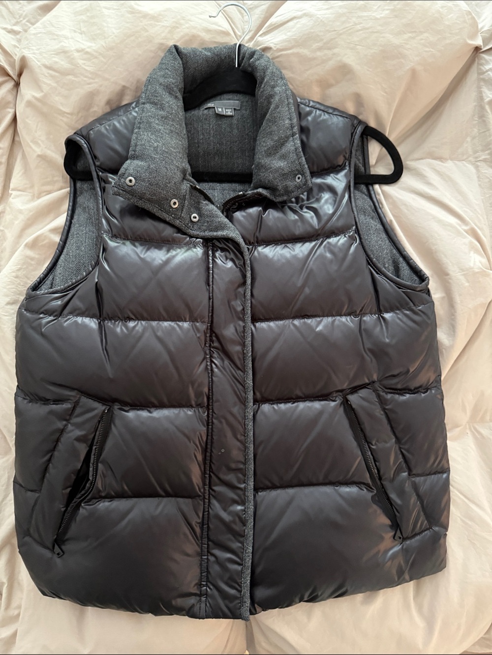 Vince black Puffer Quilted Collar Vest